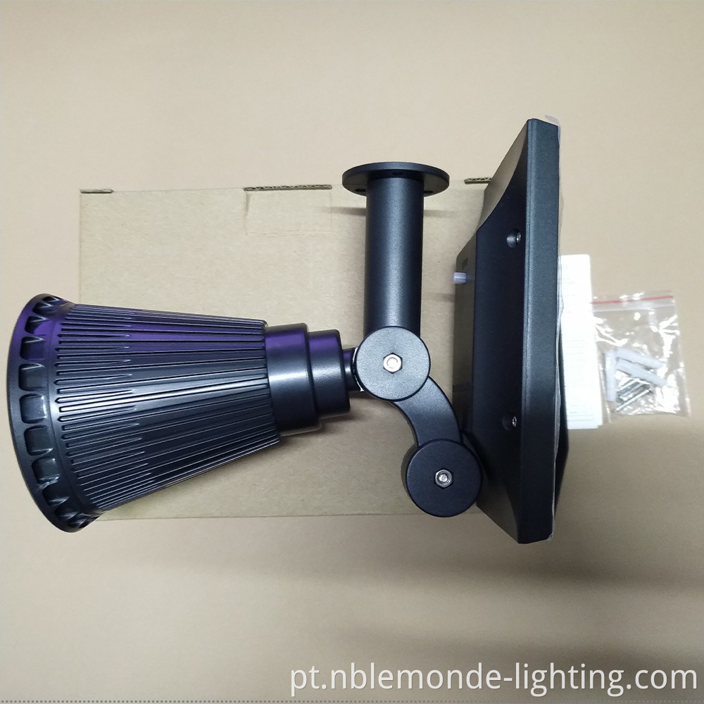 High-performance IP65 solar garden light